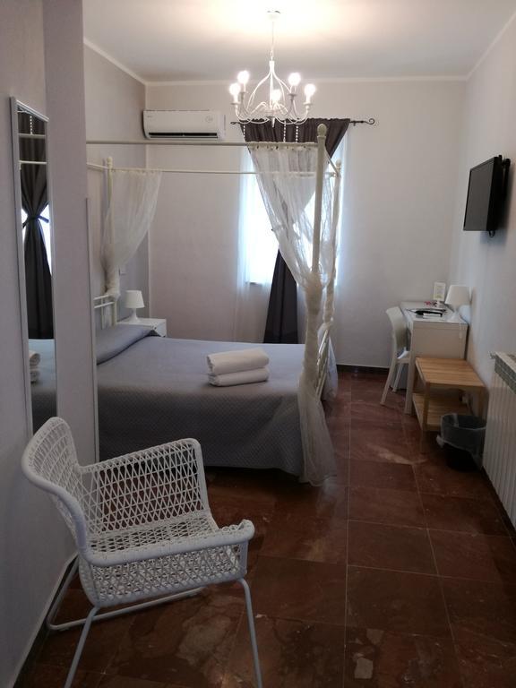 Miss Sicily B&B Терразіні Екстер'єр фото