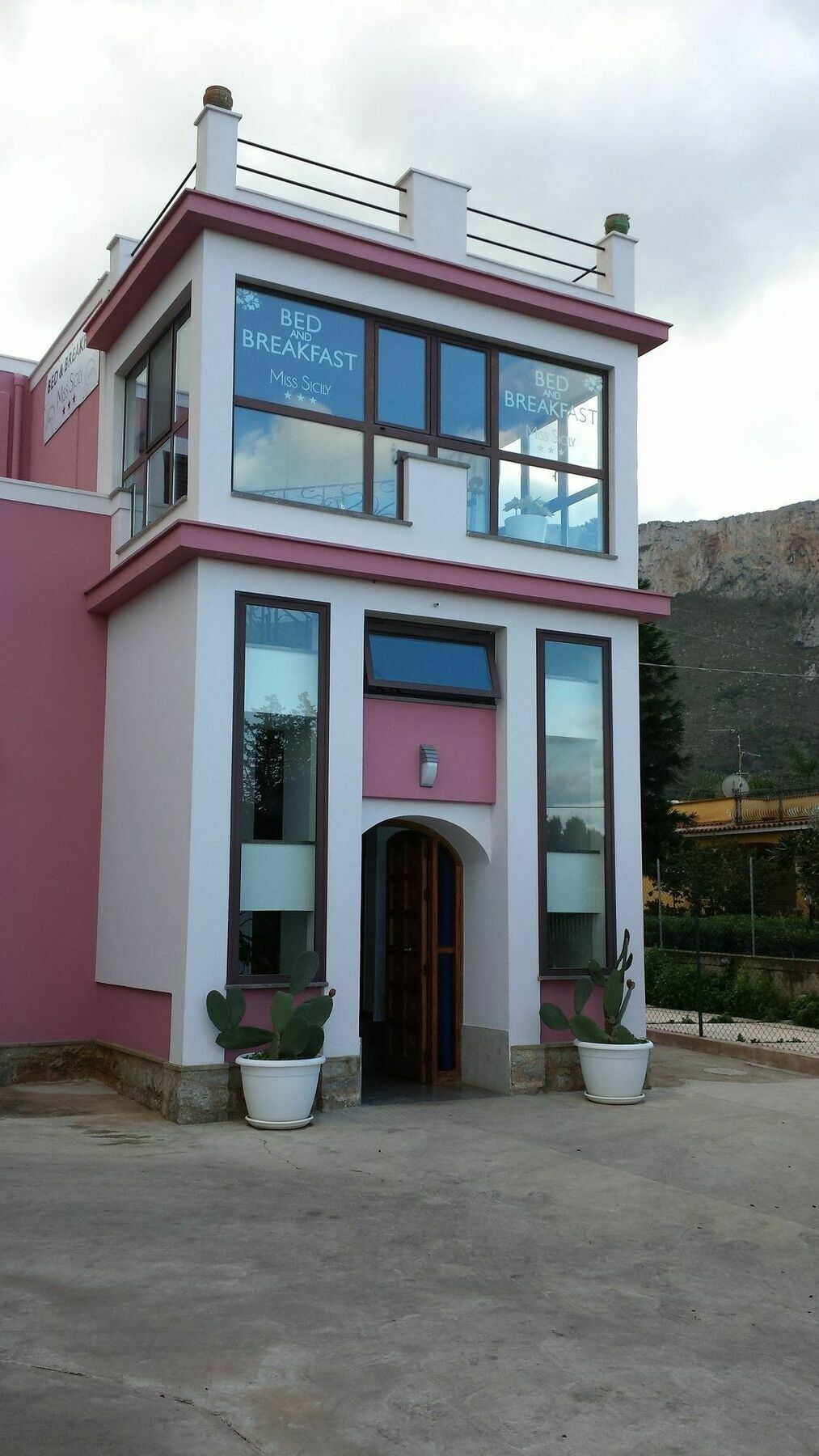 Miss Sicily B&B Терразіні Екстер'єр фото
